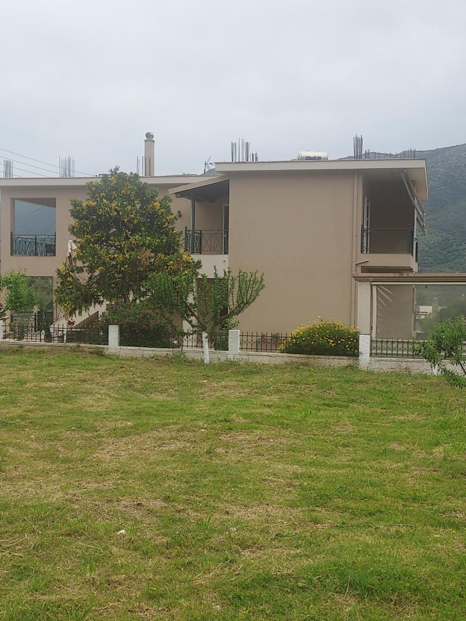 Διαμέρισμα Μεντησ Igoumenitsa Exterior photo