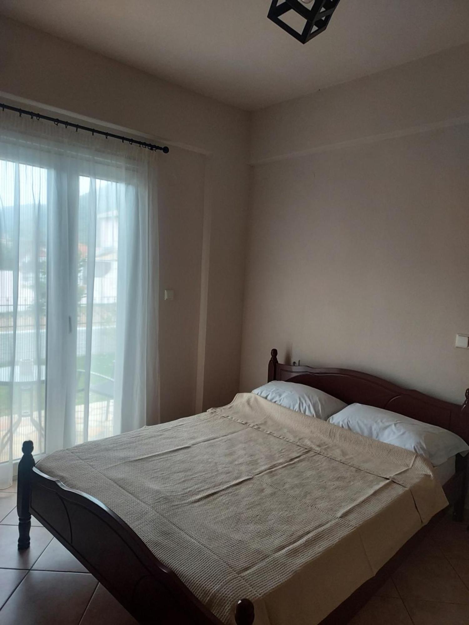 Διαμέρισμα Μεντησ Igoumenitsa Exterior photo